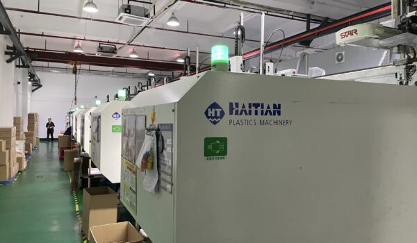 Plastic Injection Molding Line