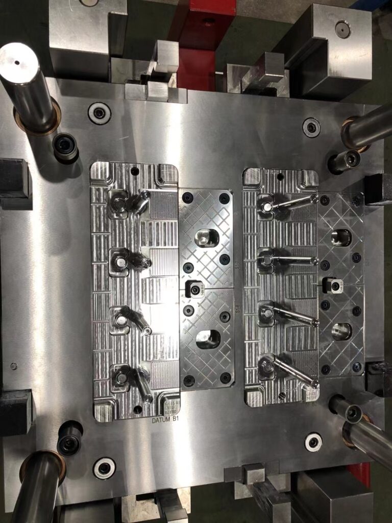 High Quality precision fabricated medical product production mold tool